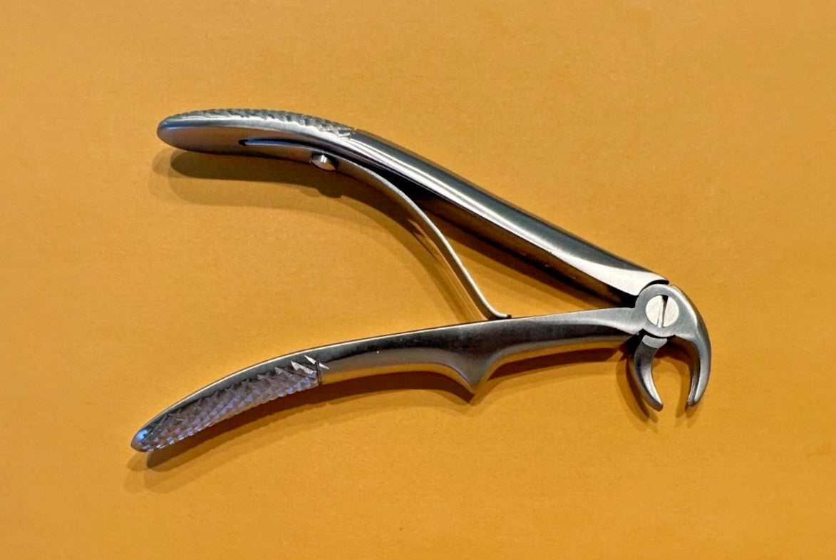 HU-FRIEDY FX3C  3C European Pedo Forceps
