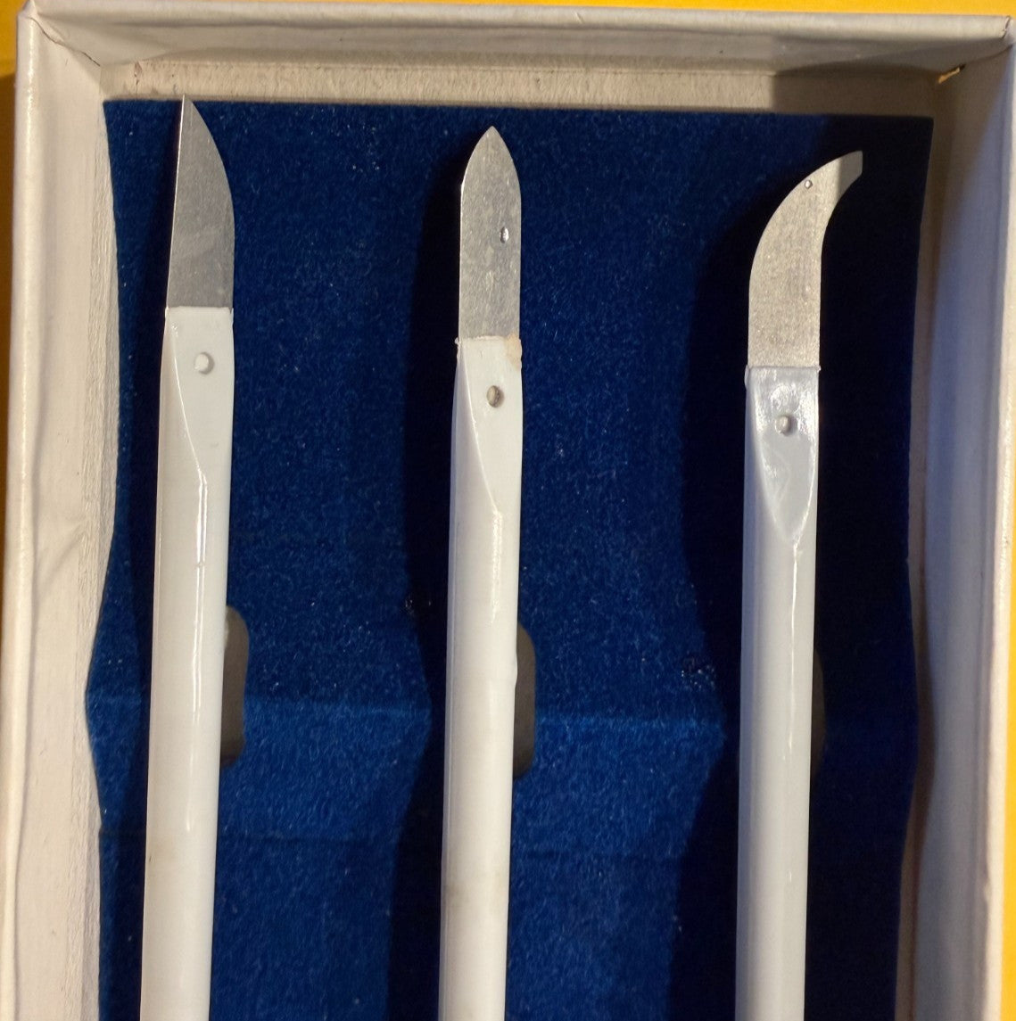 JELENKO VERI LITE Porcelain Carving Intruments set of 3