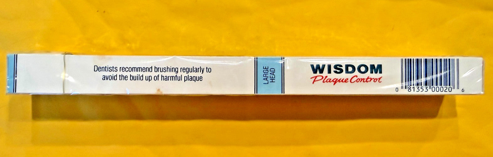 12 x WISDOM Toothbrush PLAQUE CONTROL 3P  Pack of 12 units. UK made