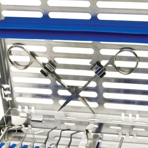 Hu-Friedy Hinged Instrument Clips  pack of 4.  IM1000