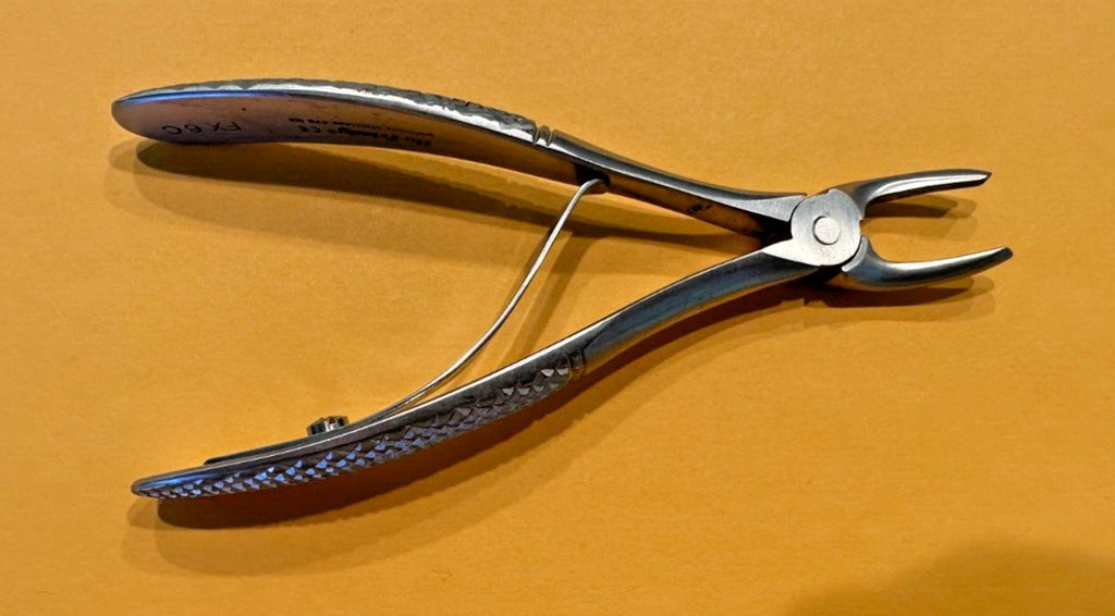 HU-FRIEDY FX6C  6C European Pedo Forceps
